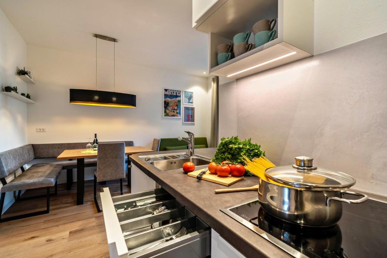 Central Suite Meran Kültér fotó